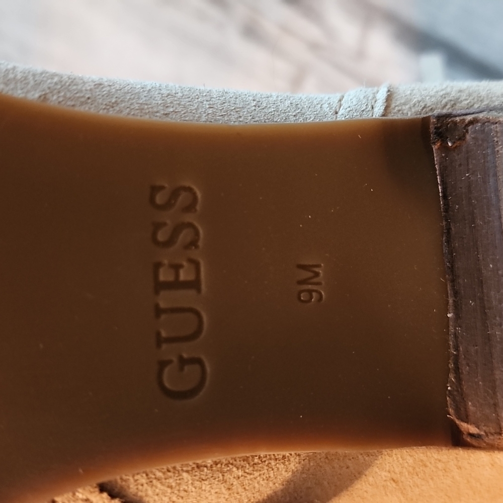 Guess Boots - Picture 6 of 11